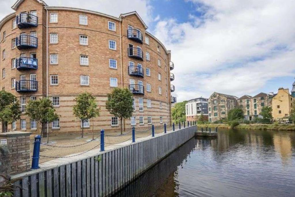 My Waterfront Apartment, Views Over Water Of Leith EDI Exterior foto